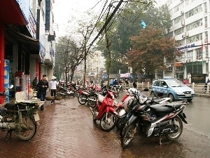 Hà Nội  Cởi trói cho một số tuyến phố để xe vỉa hè